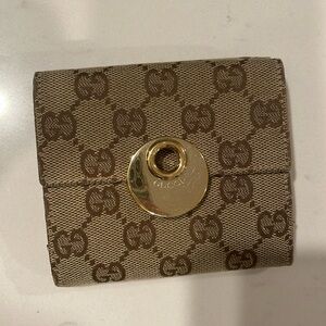 Gucci wallet
